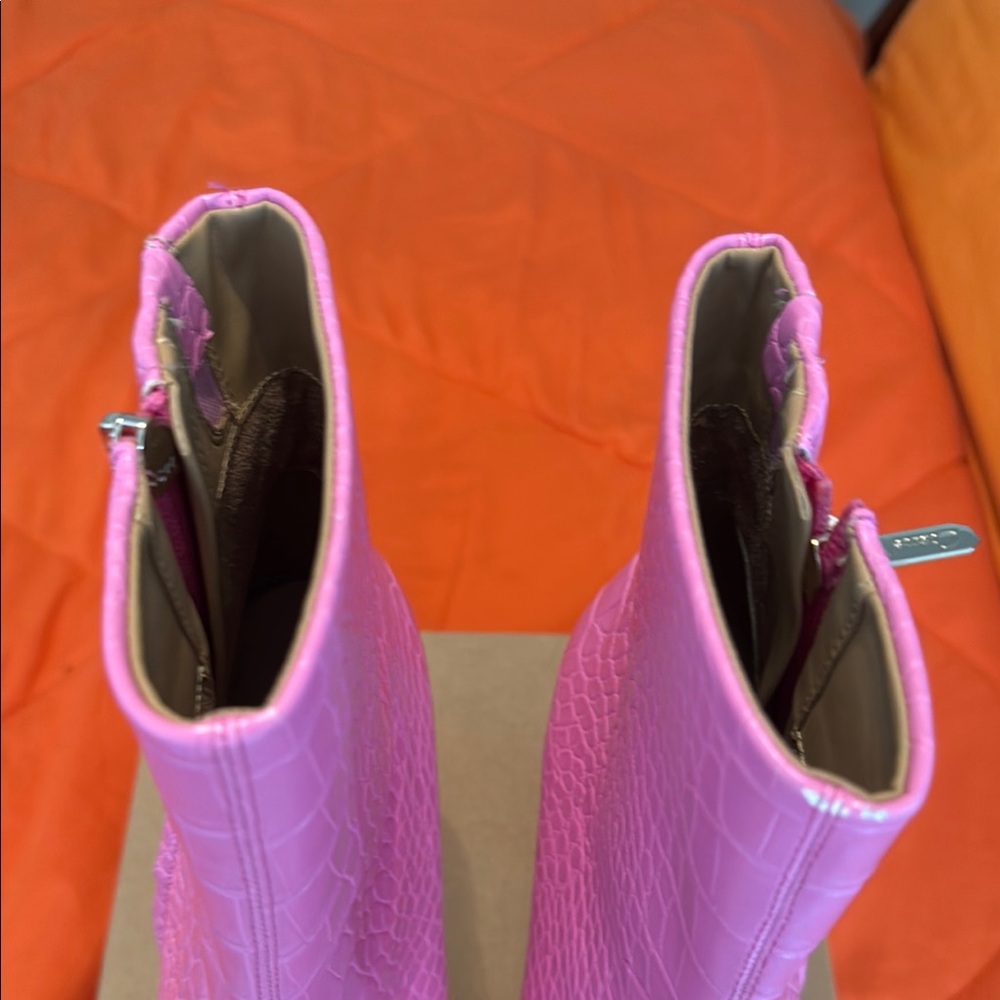 Circus by Sam Edelman Pink Heeled Boots - Picture 3 of 16